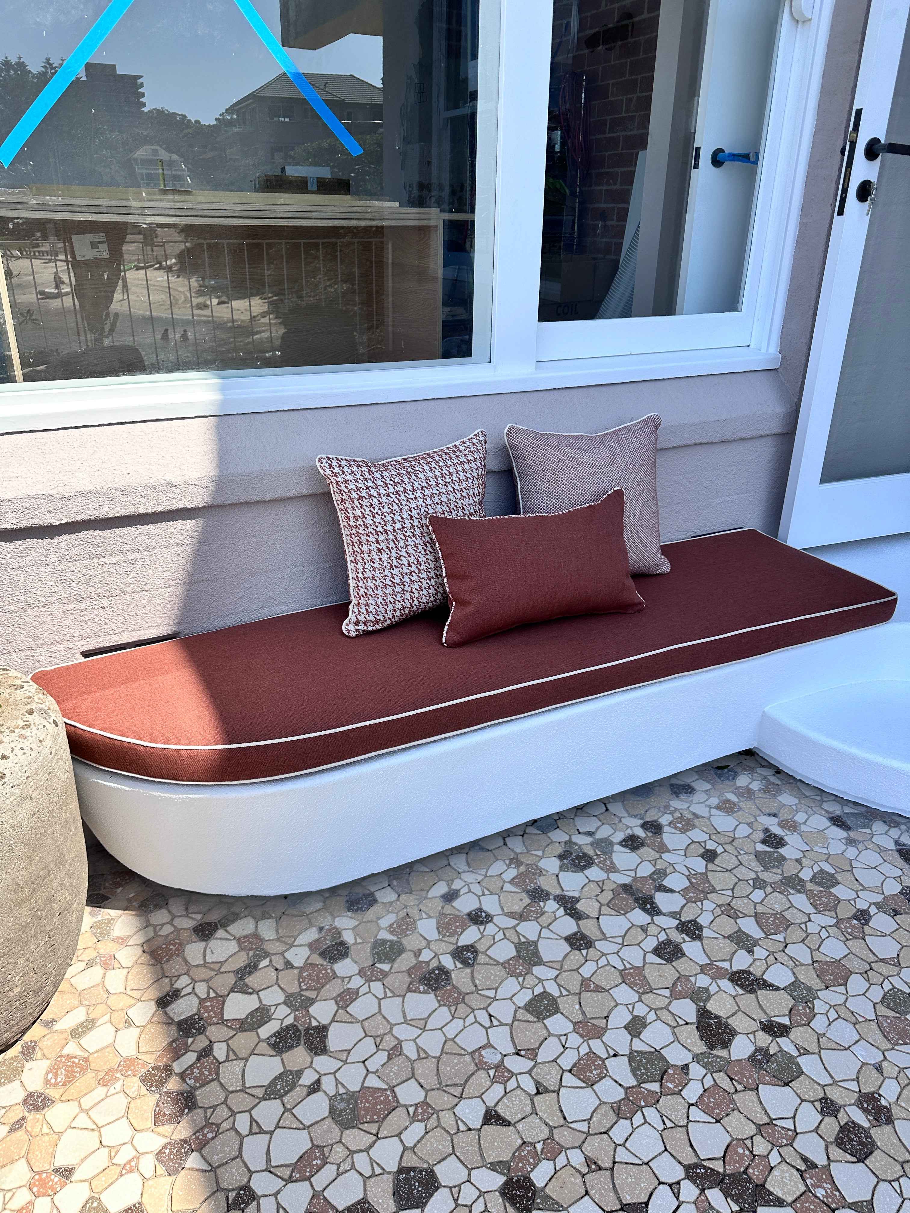 Warwick Fabrics Magnetic Outdoor