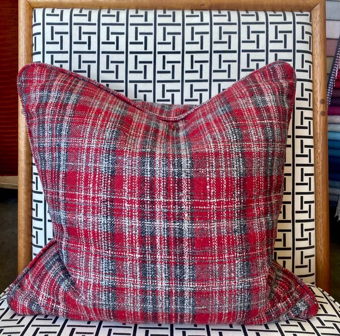Plaid Wollen Upholstery Fabric.