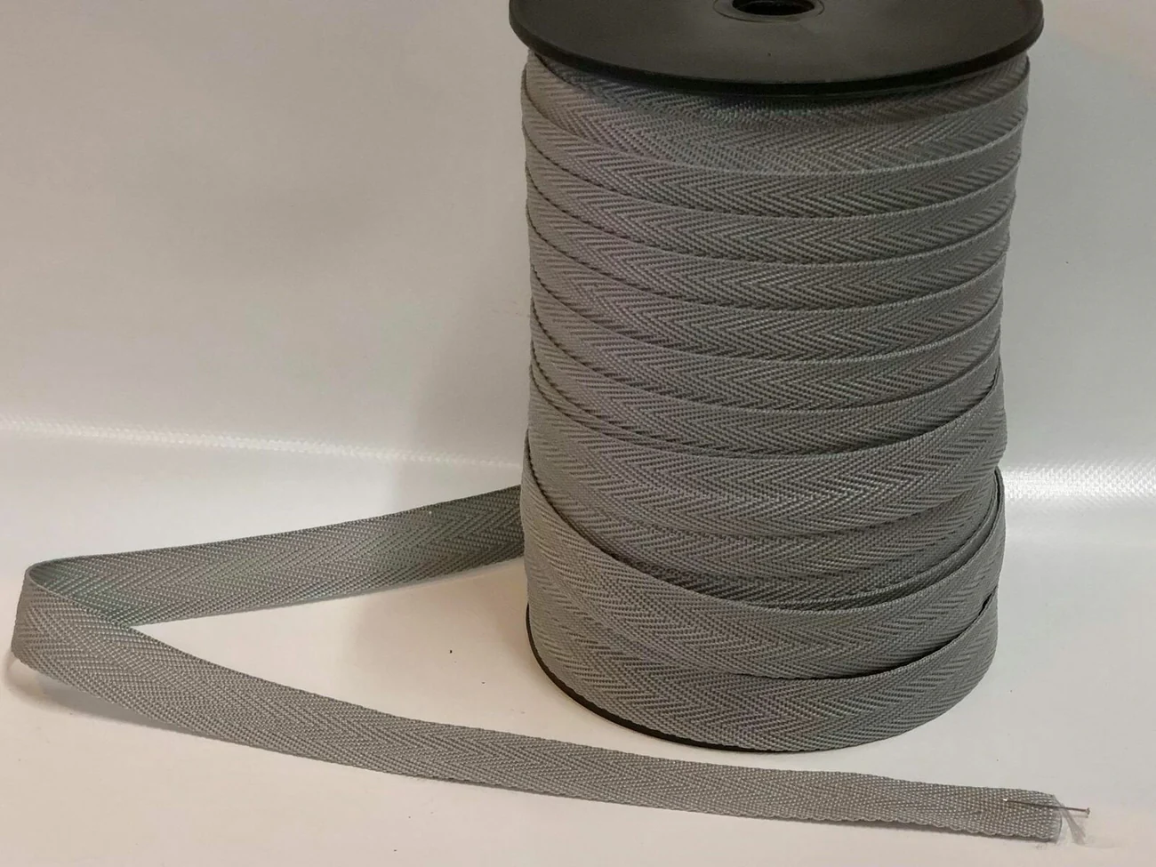 Marine UV Binding Tape: Grey